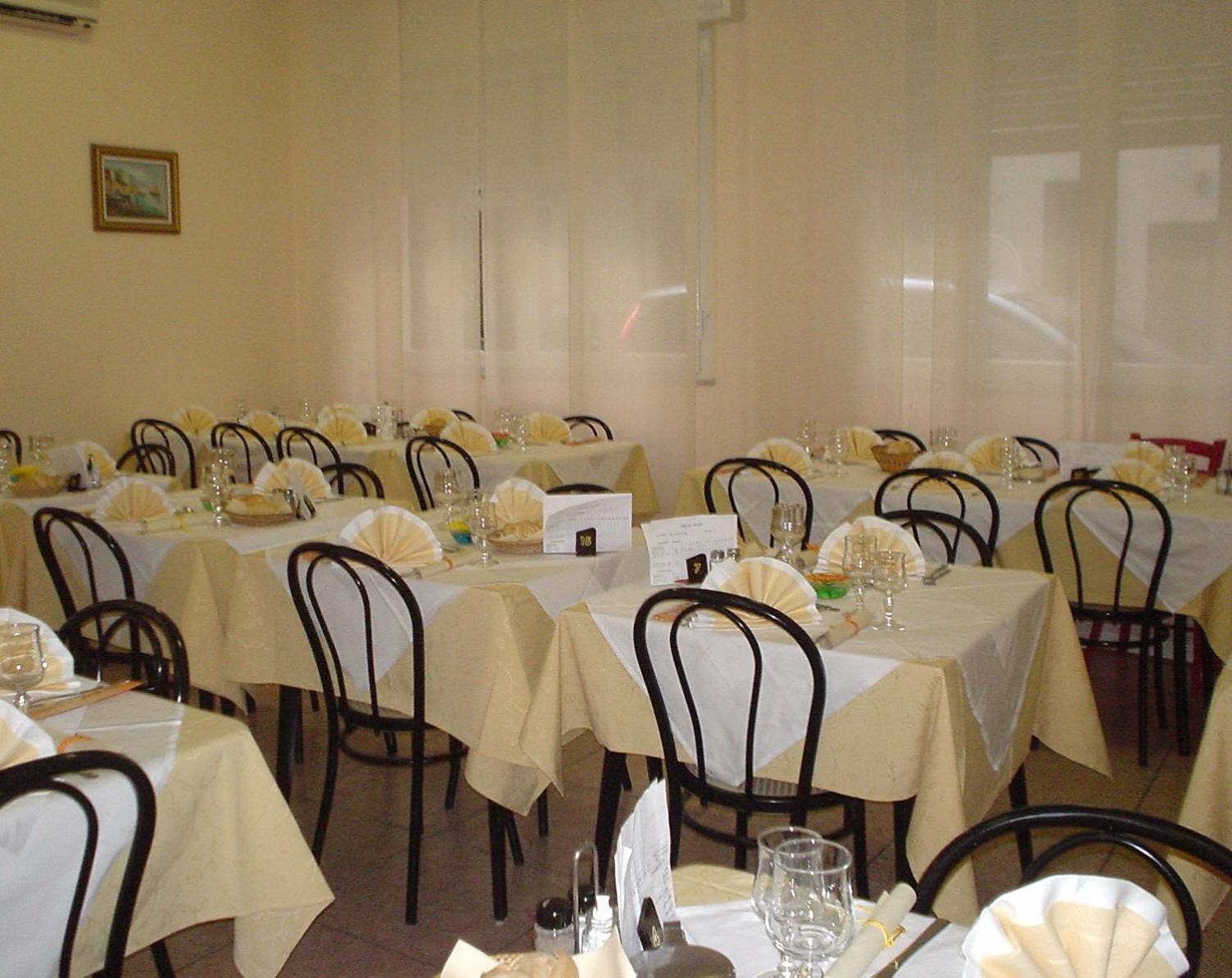 Hotel Amalfi ริมินี ภายนอก รูปภาพ